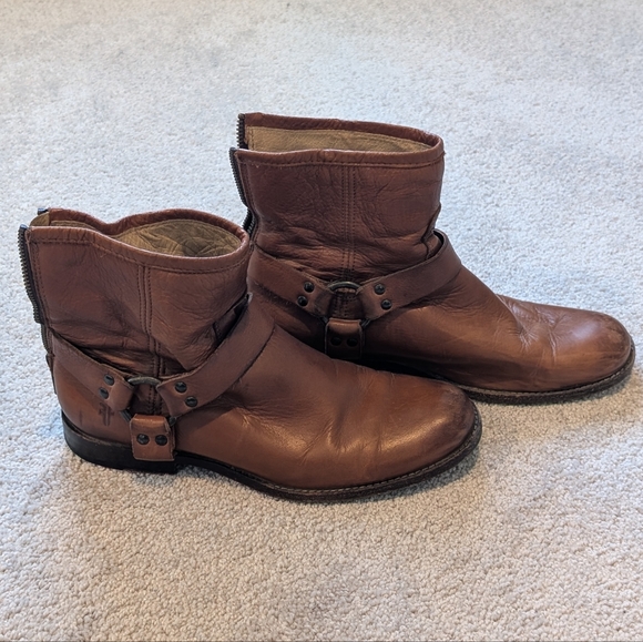 Frye Phillip Harness Short Boot Cognac Leather Ankle Zip Women's Size 9 - Picture 5 of 7